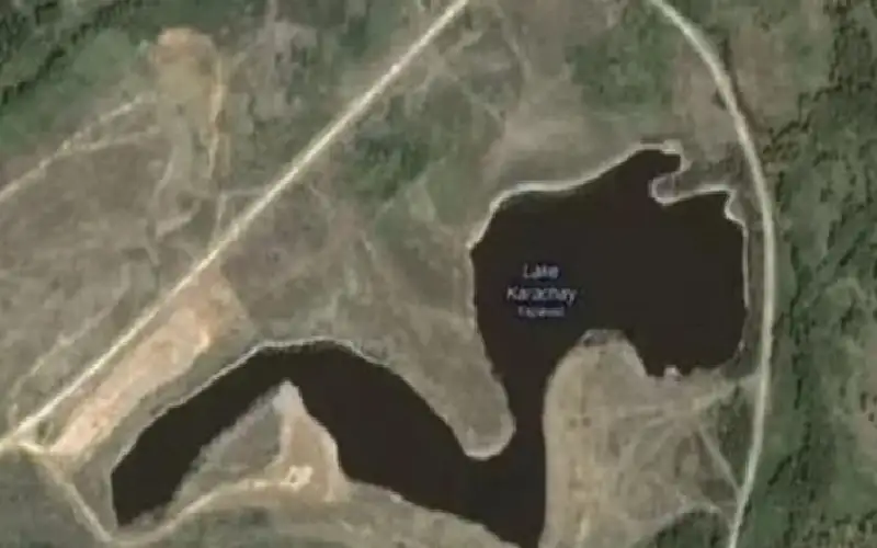 البحيرة القاتلة.. شبح الحرب الباردة يلاحق