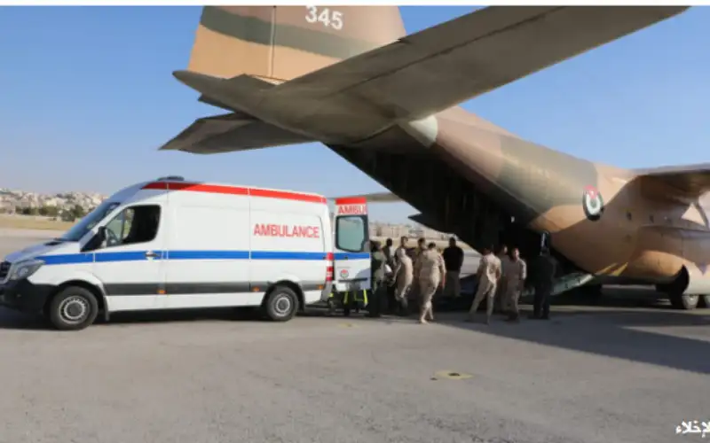 القوات المسلحة ترسل طائرة لإخلاء مواطن