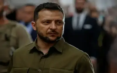 زيلينسكي يقيل قائد القوات المشتركة الأوكرانية