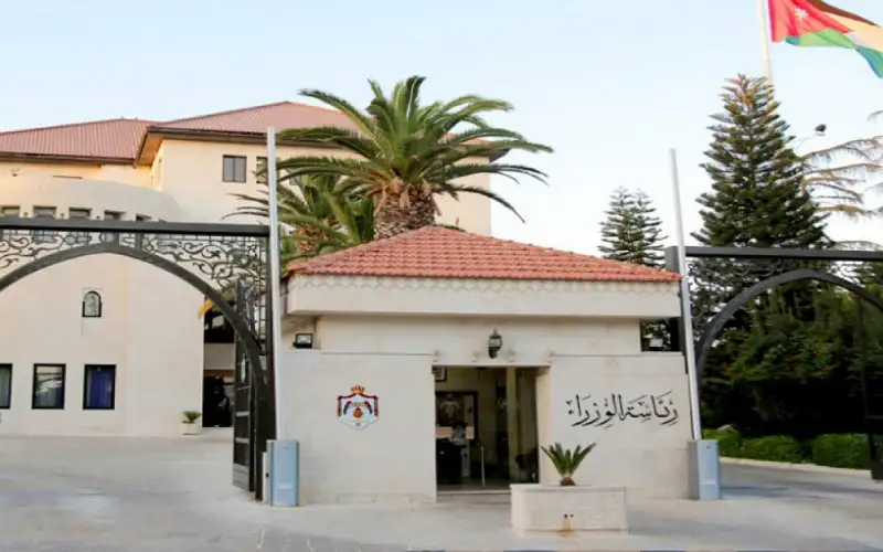 الحكومة: قوات الأمن مستمرة في إجراءاتها