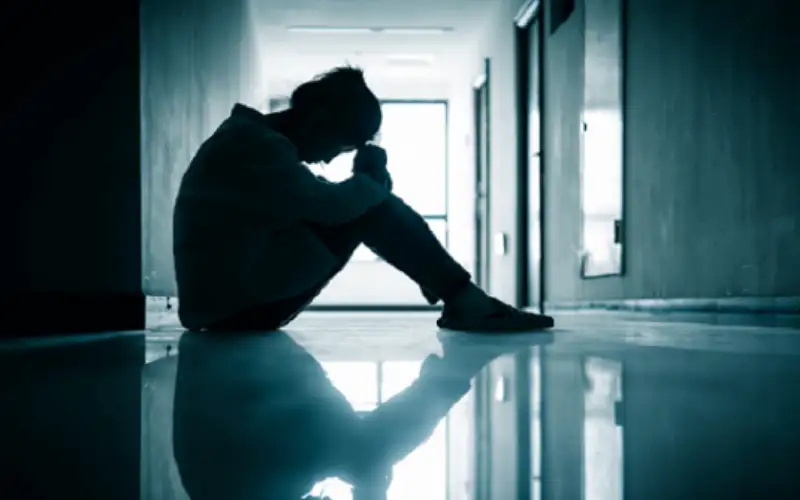 هل يزيد الشعور بالوحدة من خطر