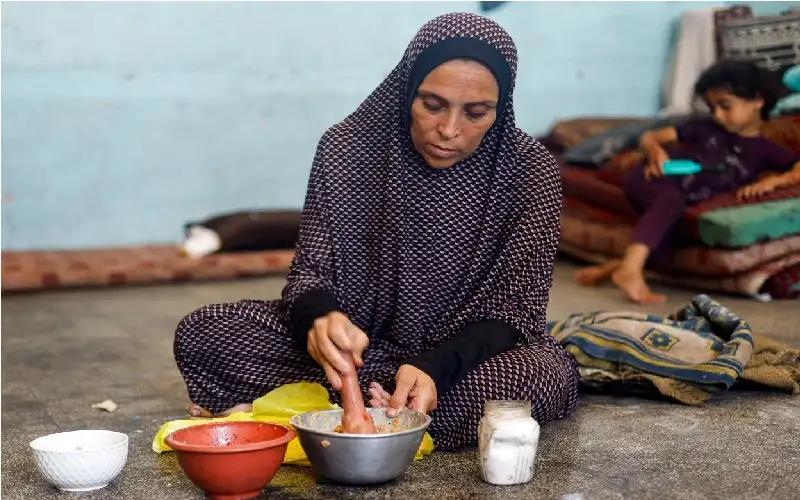 المرأة الفلسطينية في مواجهة ثلاثية القتل