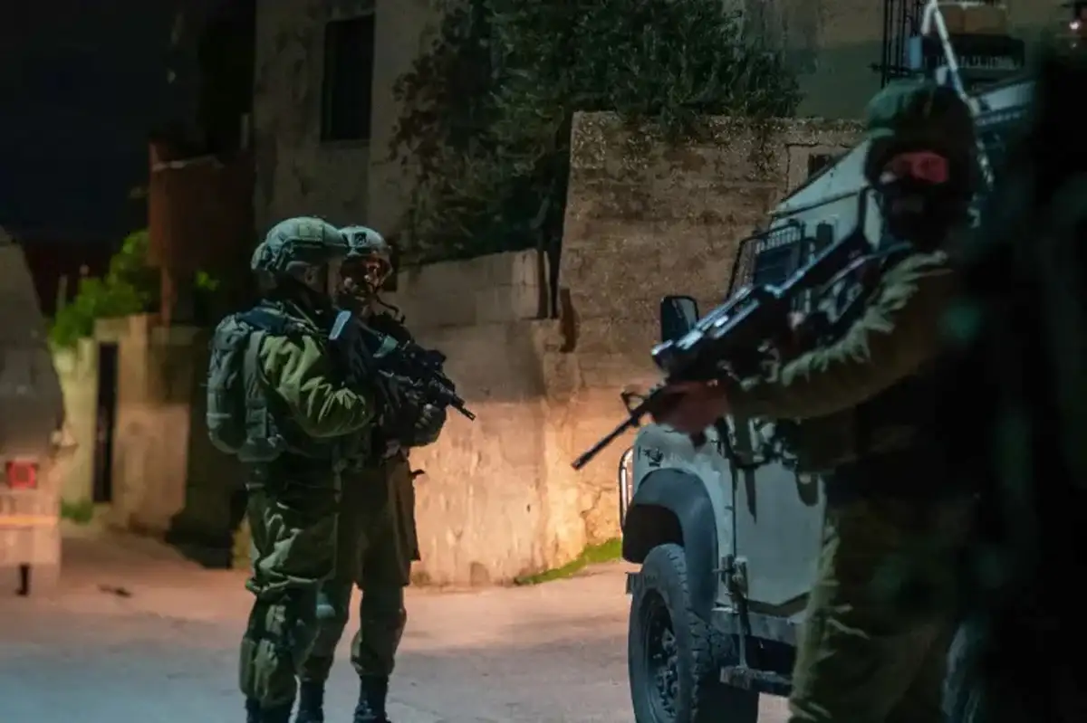 جنين: إصابات واعتقالات خلال اقتحام قوات