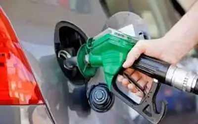 الشوبكي يرجح تخفيض سعر البنزين وارتفاع
