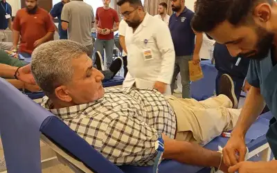 ازدحام على حملة التبرع بالدم لقطاع