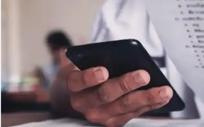الذكاء الاصطناعي يخدع جامعة بريطانية ويتفوق