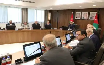 نظام يمكن الجامعات الخاصة من إنشاء