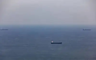 بريطانيا تعلن عن حادث بحري قرب