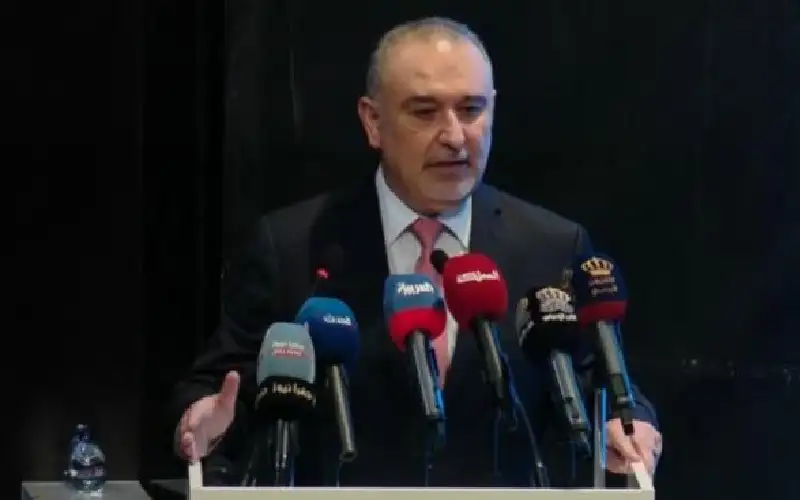 الشريدة يعلن بدء العمل بنظامي الخدمة