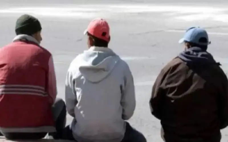 كيف تحول تصريح العمل الحر للعمالة