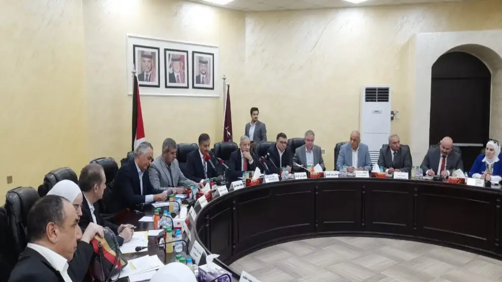 فريق وزاري يستعرض إنجازات محافظة معان