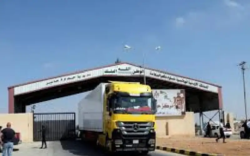 مزارعون في السويداء يحتجزون 3 شاحنات