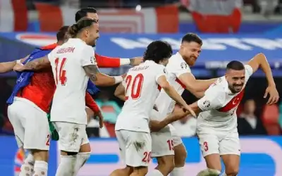 تركيا تهزم النمسا وتتأهل لمواجهة هولندا