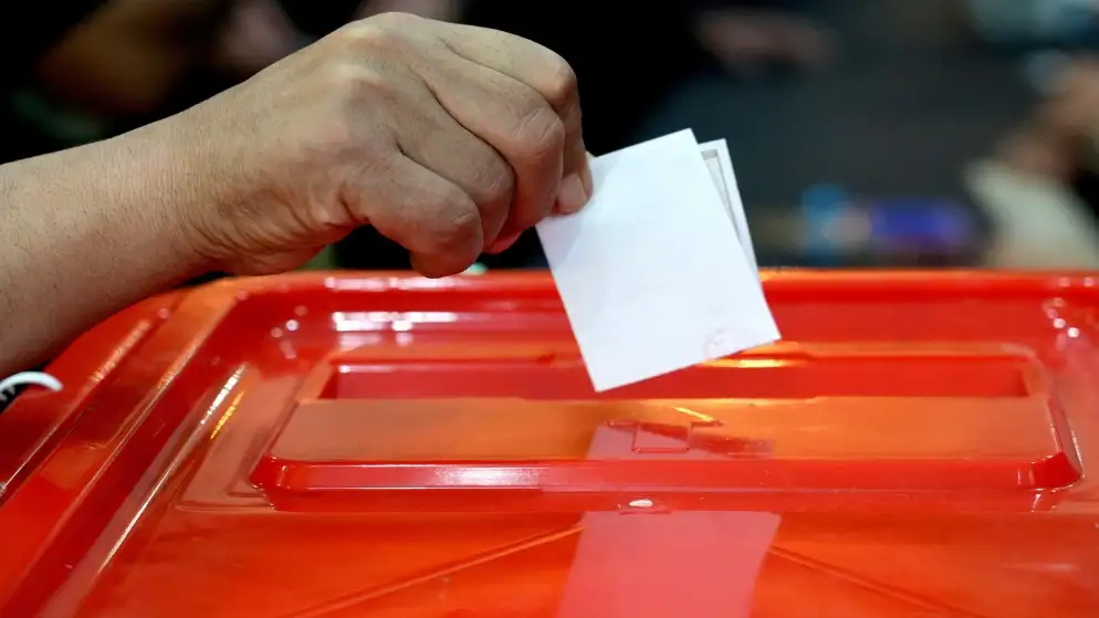 فتح مراكز الاقتراع في الدورة الثانية