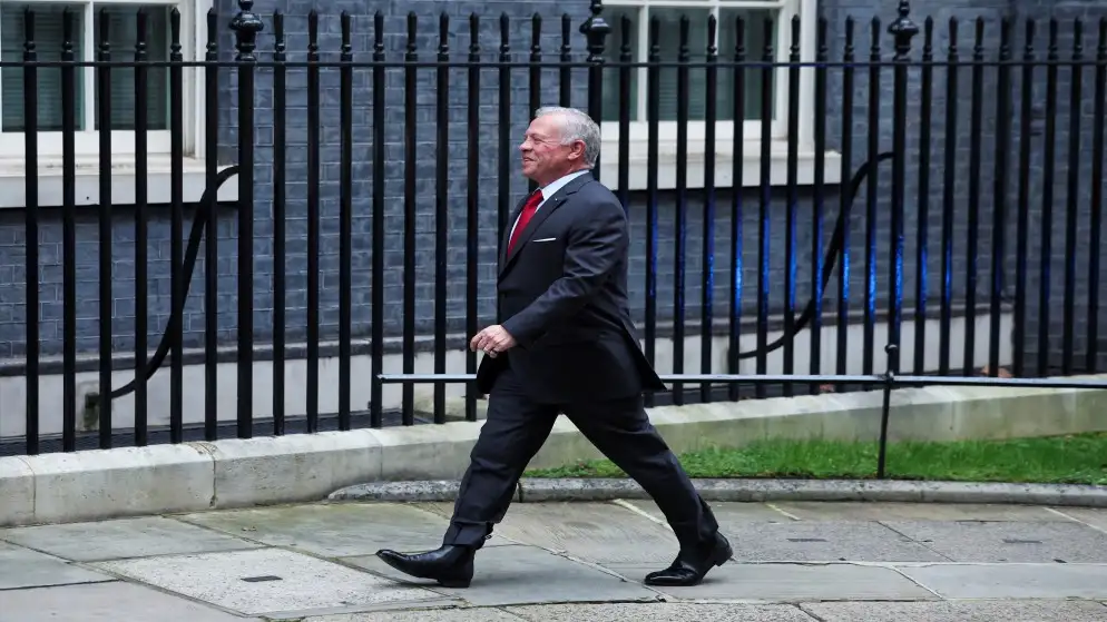 الملك يهنئ رئيس الوزراء البريطاني الجديد