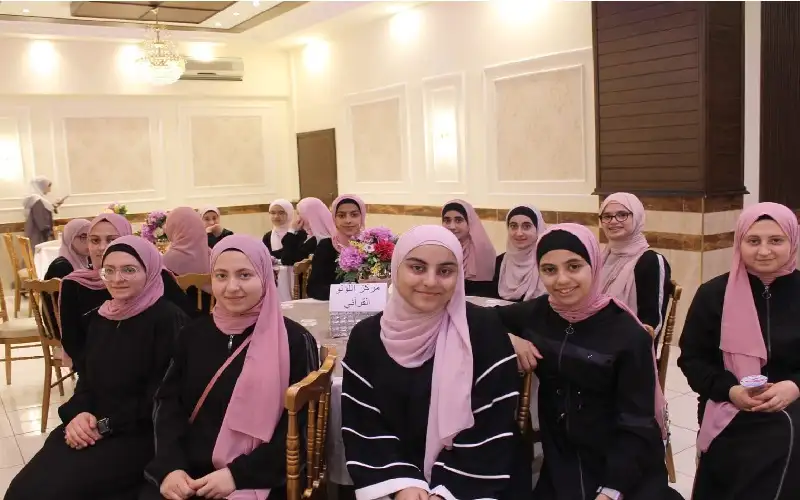 عمان النسائي الأول الحافظات بالمسابقة السنوية