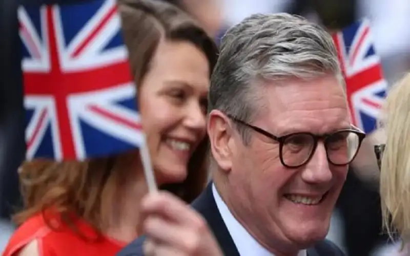 برئاسة كير ستارمر .. التشكيل الكامل