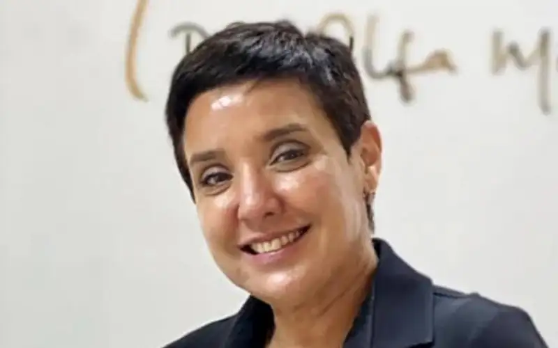 محكمة تونسية تسجن محامية منتقدة للرئيس