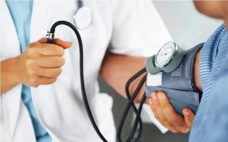 ماذا يحدث في جسم الإنسان عندما