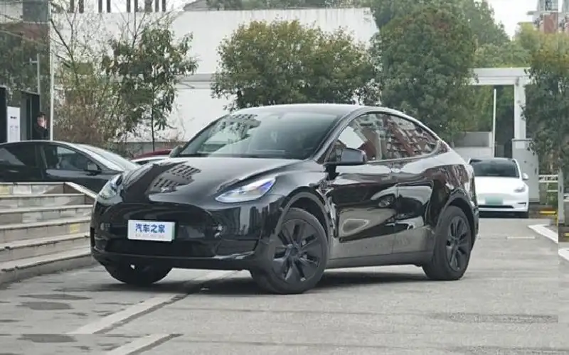 تسلا تدخل كتالوج المشتريات الحكومية في