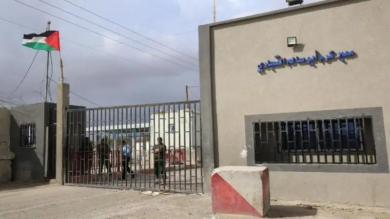 انتشال جثامين 3 شهداء مكبلي الأيدي