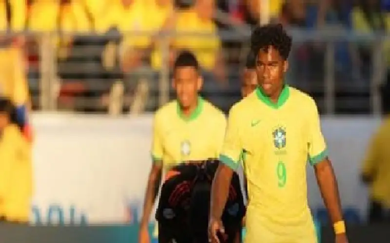 تشكيل البرازيل ضد أوروغواي.. مهاجم ريال