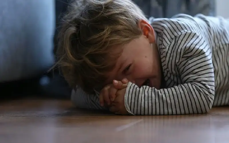 يتحولون لكائنات صعبة الترضية.. أسباب نوبات