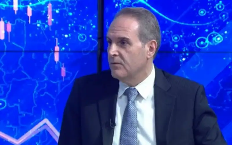 الهواري: لائحة الأجور المرفوعة للجريدة الرسمية