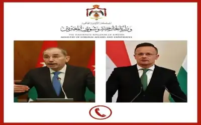 وزير الخارجية يجري اتصالا هاتفيا مع