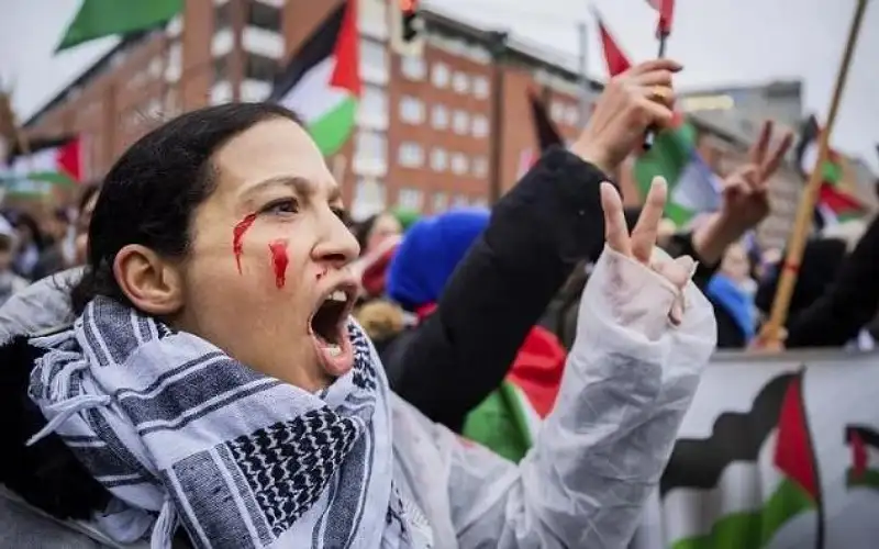 ألمانيا تشدد الخناق على داعمي غزة