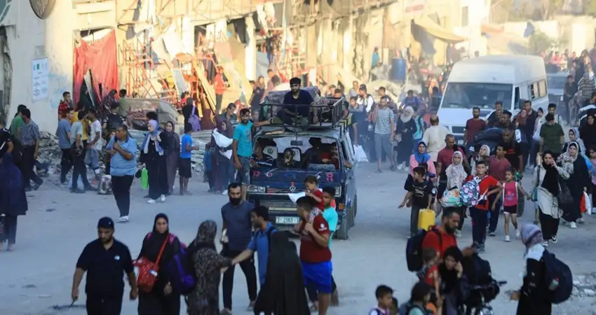 الإعلامي الحكومي بغزة يحذر من دعوات