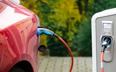 افتتاح أول محطة متخصصة بشحن المركبات