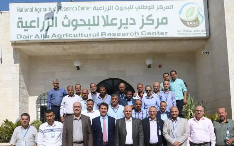 البحوث الزراعية: مشغل تدريج وتعبئة دير