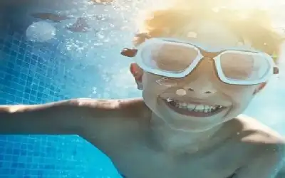 أمراض حمامات السباحة.. مخاطر متنوعة