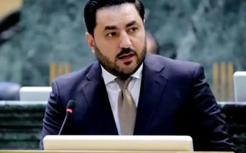 تعميم بمنع النائب ينال فريحات من