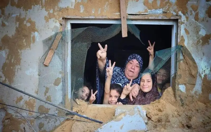 “كلنا فداء المقاومة”.. صيحة تحد يرسلها