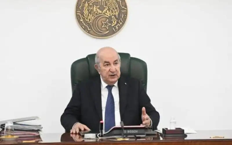 الرئيس الجزائري يعلن ترشحه لولاية ثانية