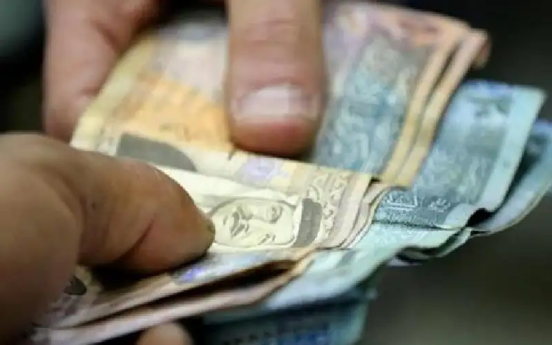 خبير يكشف سبب انخفاض عدد مشتركي