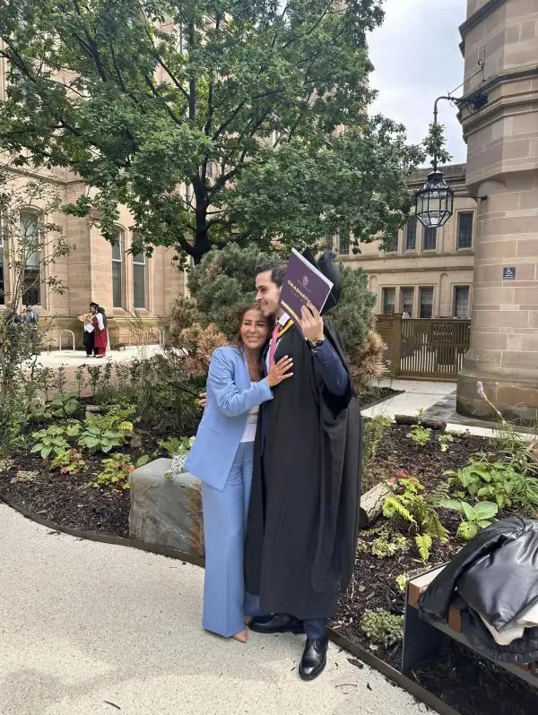 الوزير السابقة والسفيرة غنيمات: في بيتي