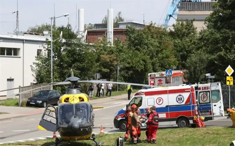 بولندا.. إنقاذ عامل في منجم فحم