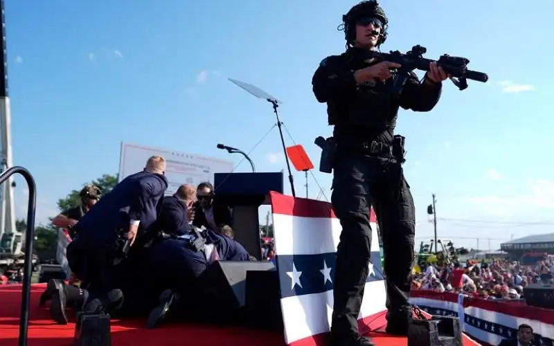 مواد صنع قنابل في سيارة ومنزل