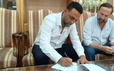 تعيين محمود شلباية مدربا لنادي شباب