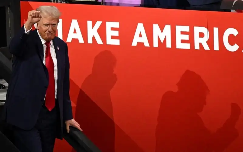 رئيس مجلس النواب الأمريكي يطالب بإجراء