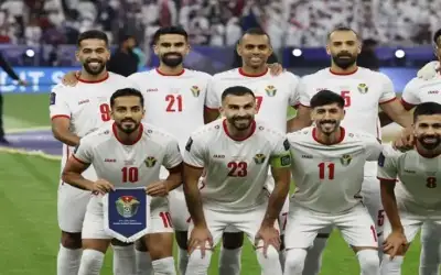 المنتخب الوطني لكرة القدم يلتقي فريق