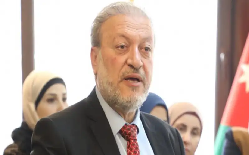 رئيس بلدية إربد يرفض استقبال السفير