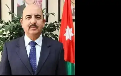 من هم الستة المبشرون بطولة العمر