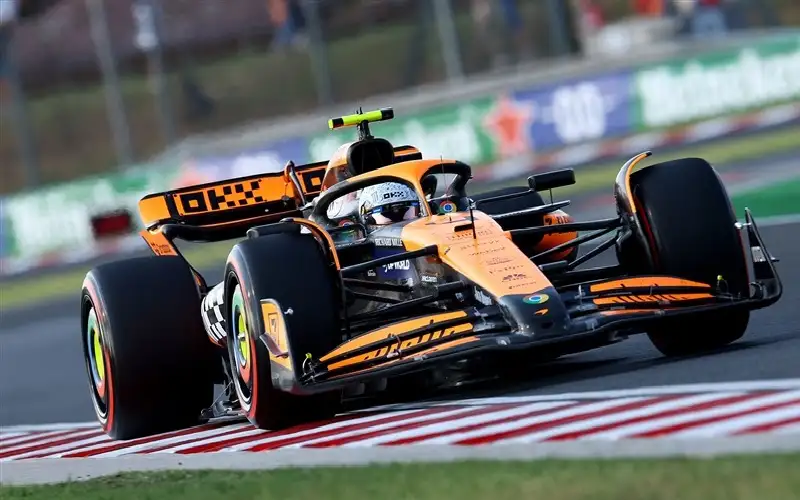 فورمولا1.. ماكلارين الأسرع في التجارب الحرة