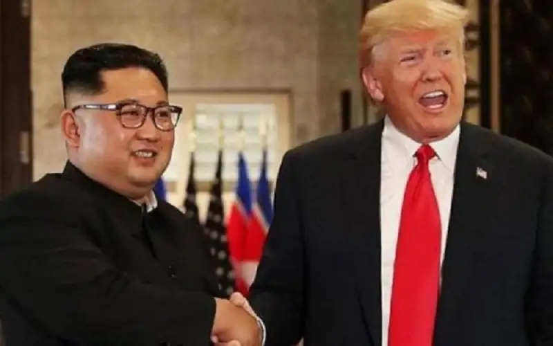 ترامب: أود اصطحاب كيم جونغ لمباراة