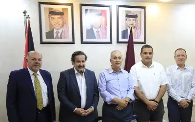 السماح بالتقسيط للشركات المتعثرة والبحث عن