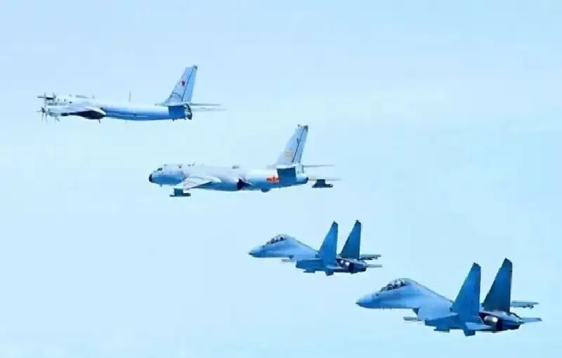 دوريات جوية لروسيا والصين قرب ألاسكا..